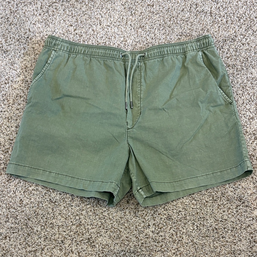 Men’s Green American Eagle Shorts (Worn once)